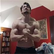 Laureando in lingua inglese offre ripetizioni di inglese di base e avanzate per elementare medie e liceo